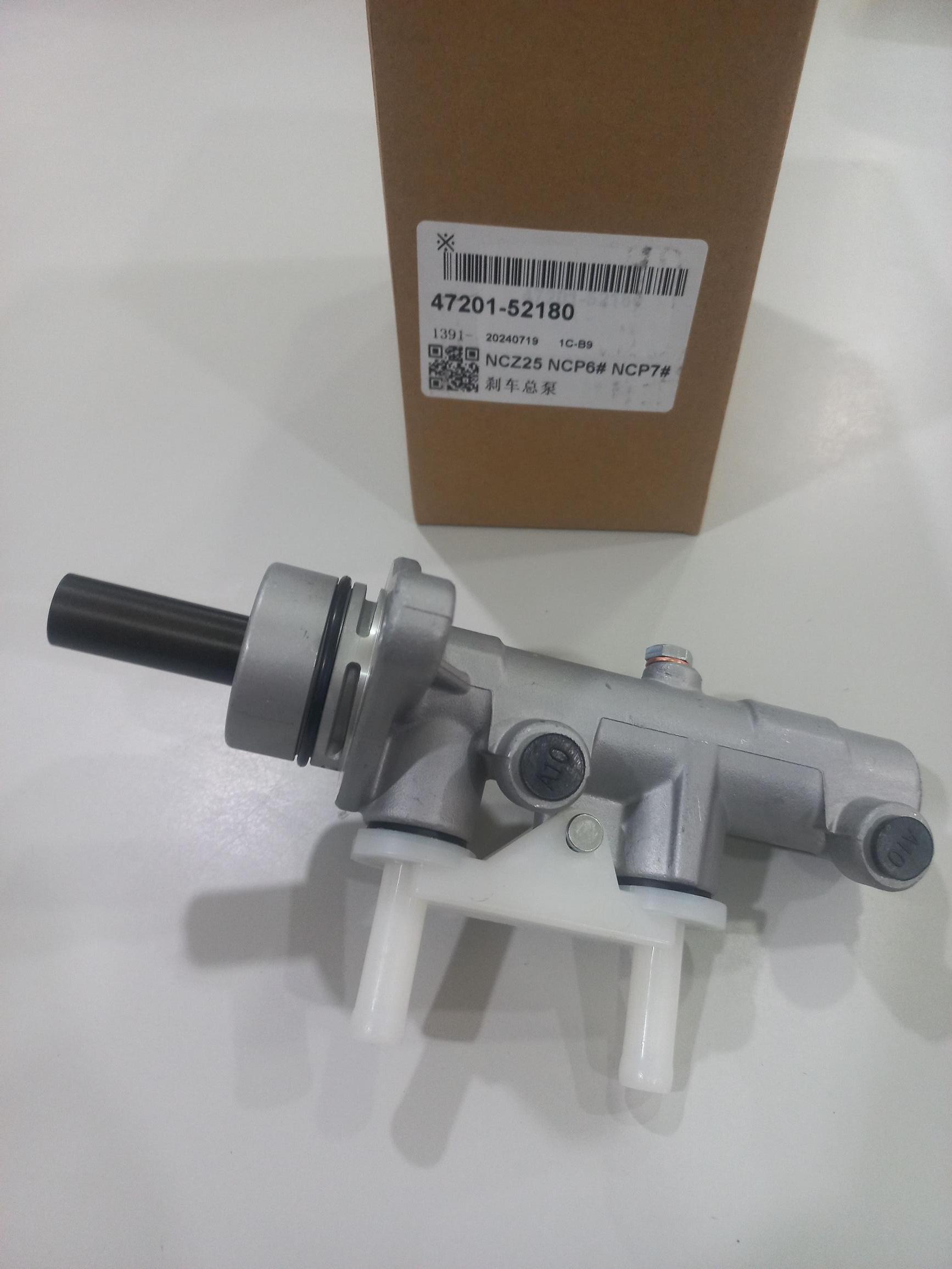 煞車總泵 BRAKE MASTER CYLINDER For TOYOTA-OE:47201-52180-47201-52180
