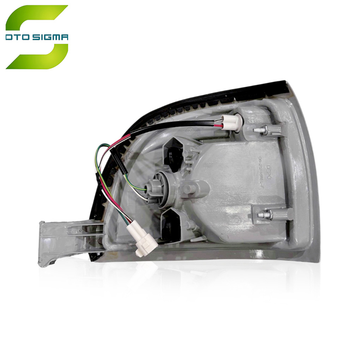 角燈總成 CORNER LAMP ASSY FOR TOYOTA-OE:212-1568-212-1568 角燈總成 CORNER LAMP ASSY FOR TOYOTA-OE:212-1568-212-1568
