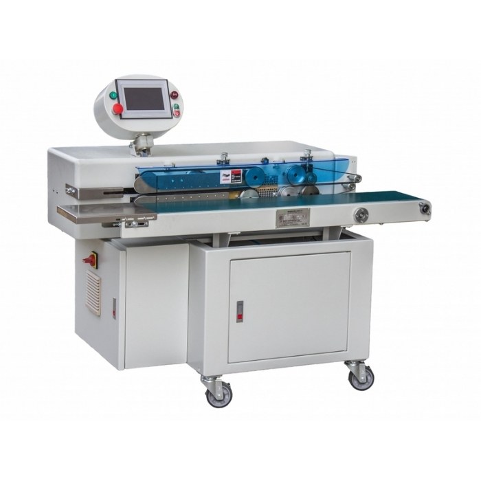 YU-WD511 High Performance Continuous Vacuum & Gas Flush Band Sealing Machine-YU-WD511